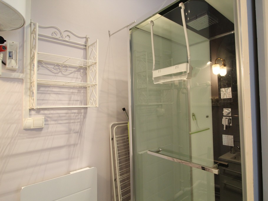 Salle d'eau - Appartement F1 RDC