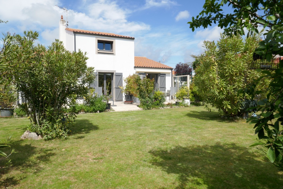 Le jardin de la maison