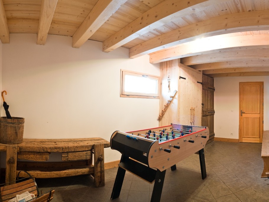Hall d'entrée avec babyfoot
Entrance with babyfoot