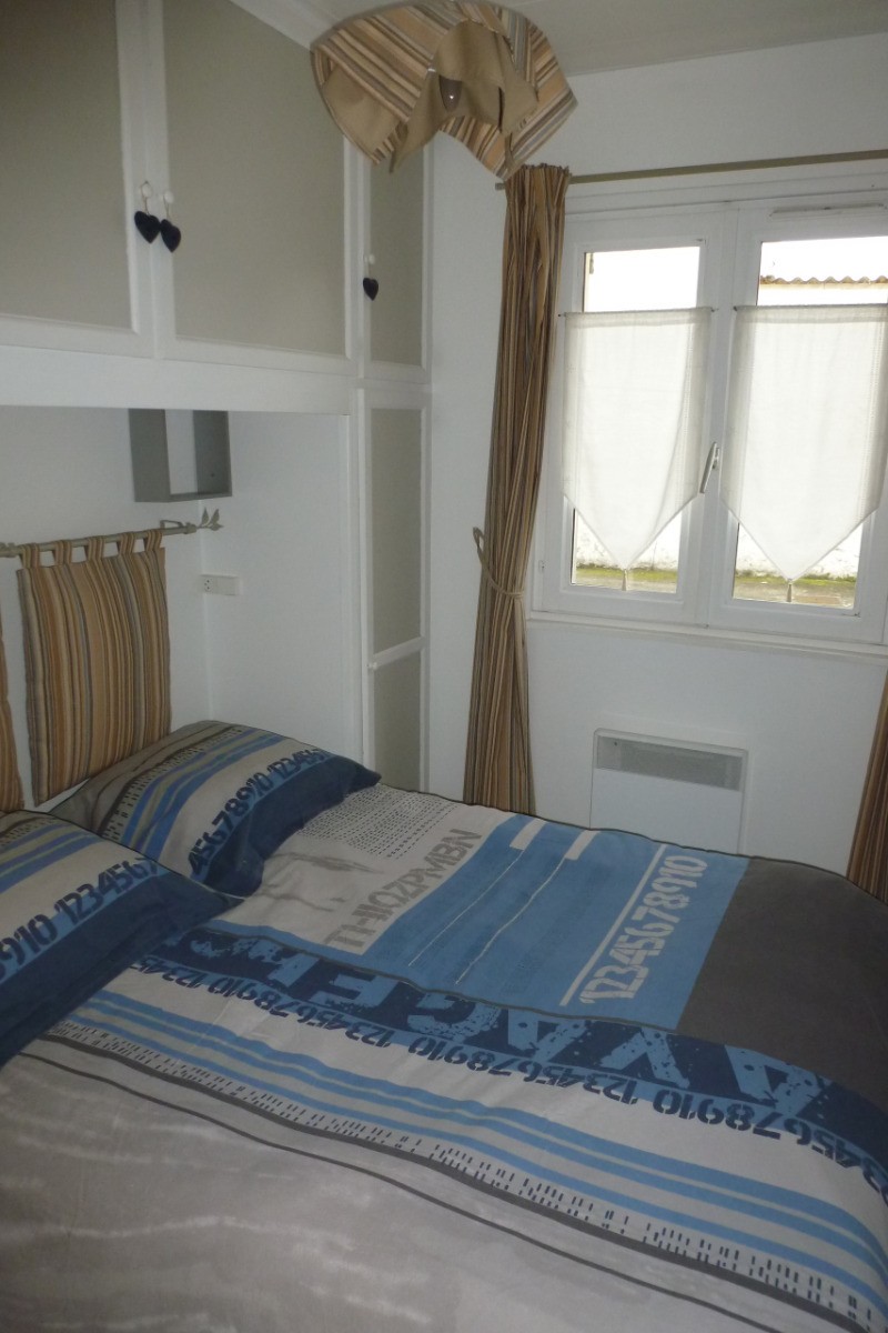 Chambre 2 pers (lit 140cm)