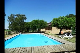 Piscine privée et jardin