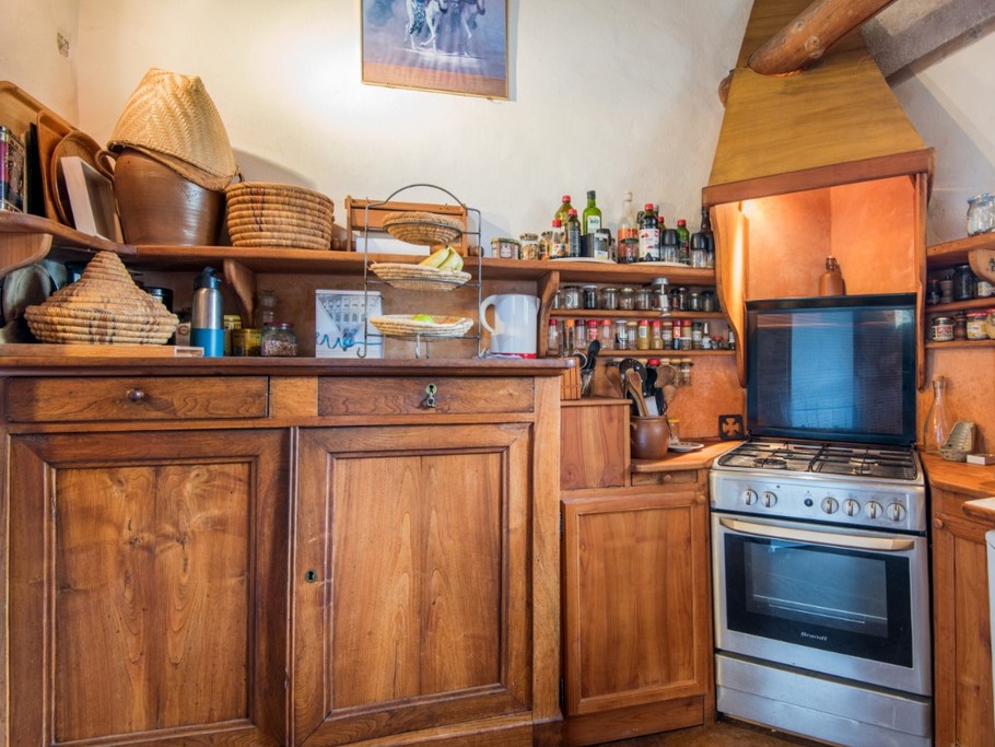 cuisine GITE LE CUN FRAYSSHINES LOT 46 CLEVACANCES