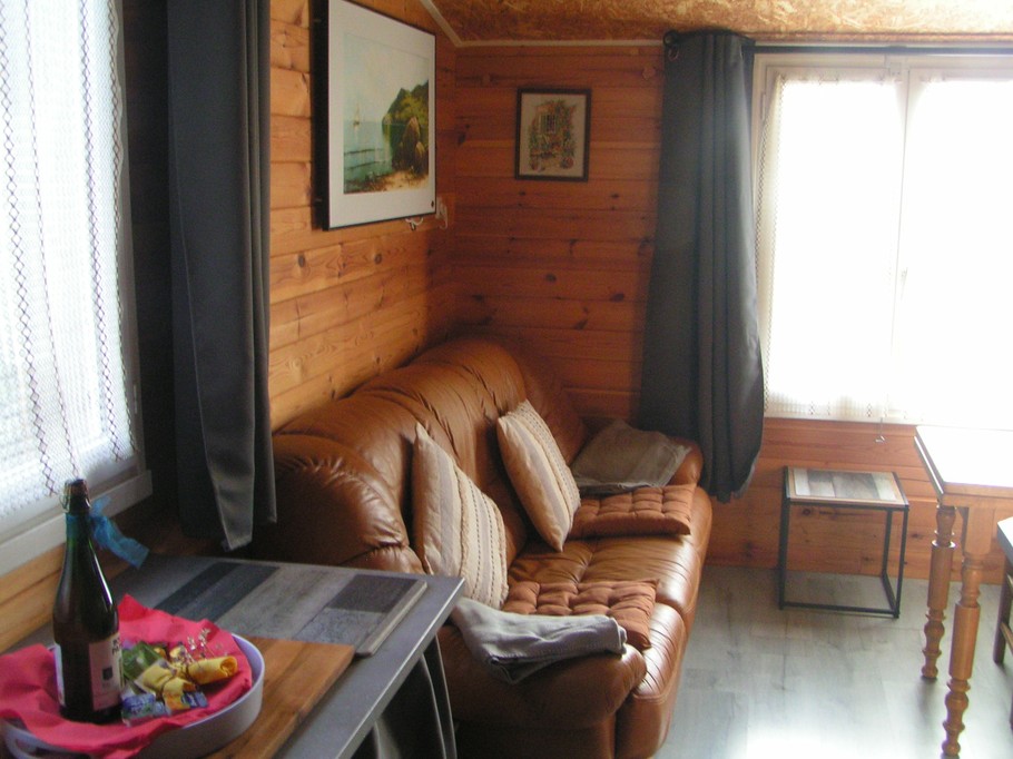 Mimosa chalet lounge