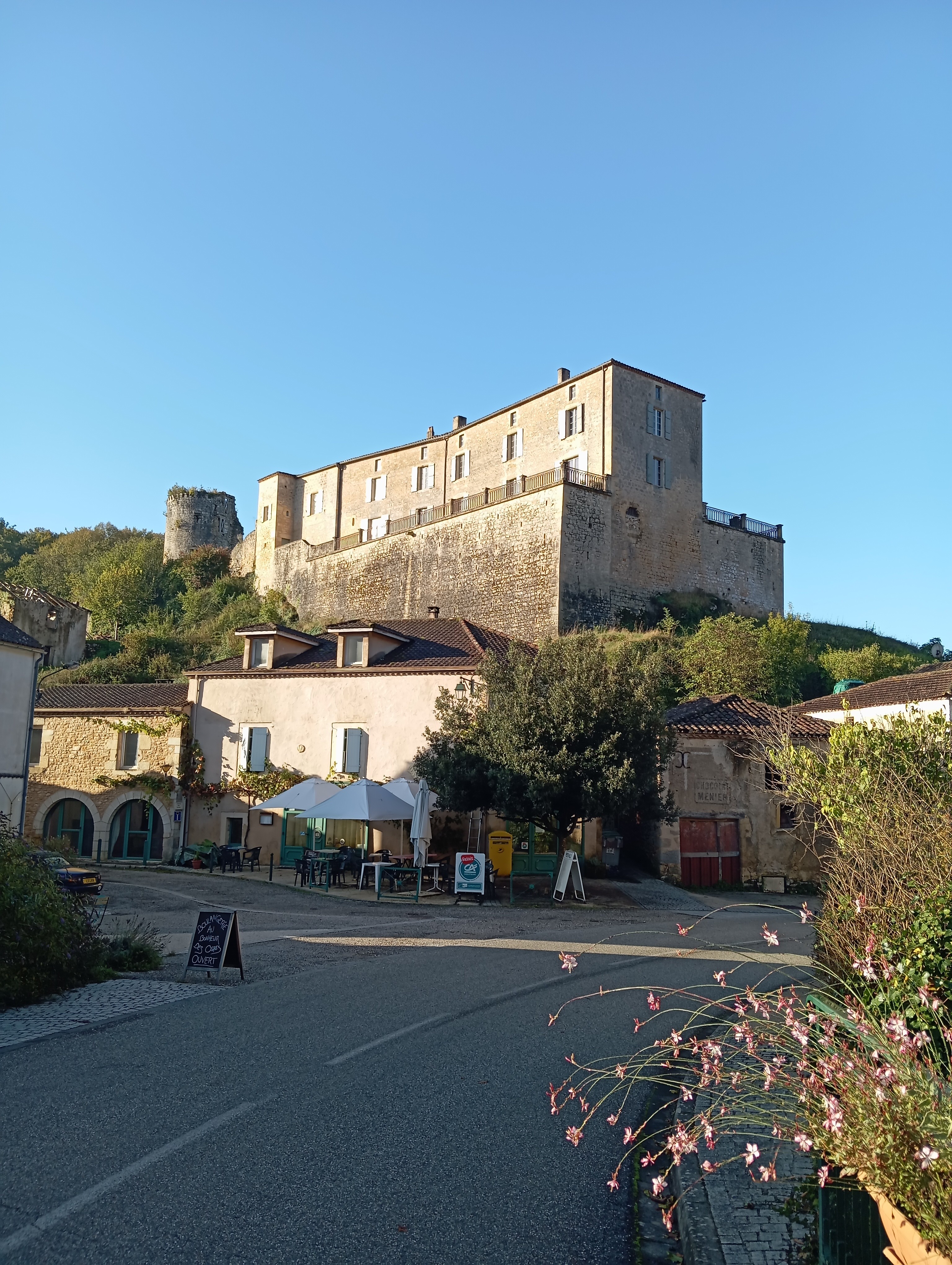 Chambres d'hôtes au Château de Blanquefort-sur-Briolance