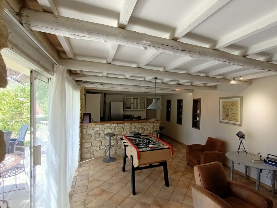 La salle de vie du bastidon