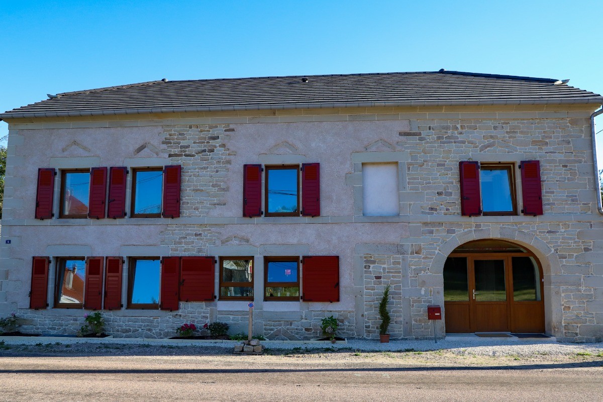 L'Hôtel Enfoncée Chambres et Table d'hôtes Le Val d'Ajol