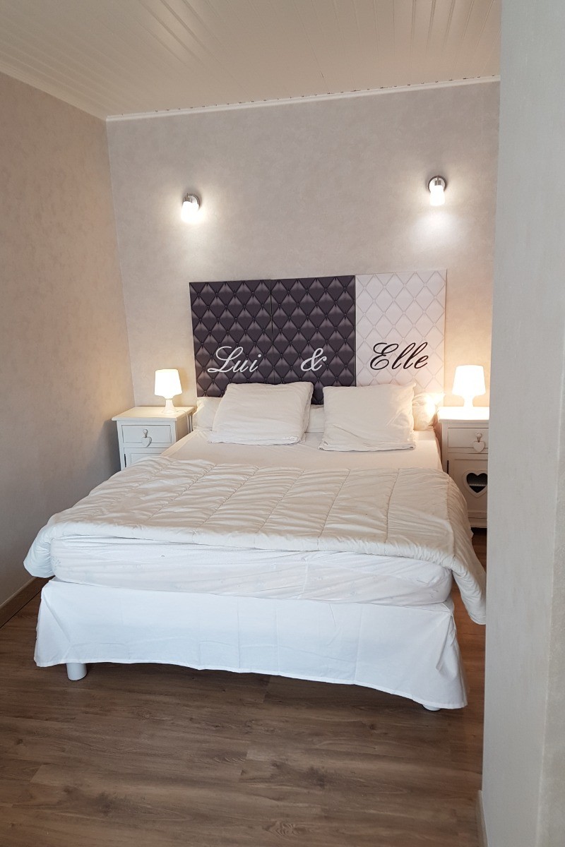 Chambre lit double