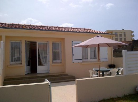 Façade