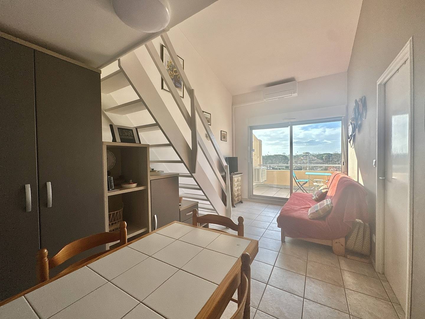 Location au Cap d'Agde dans une résidence sécurisée avec piscine