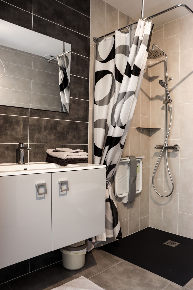 Salle de bain chambre "La Plage aux Galets"