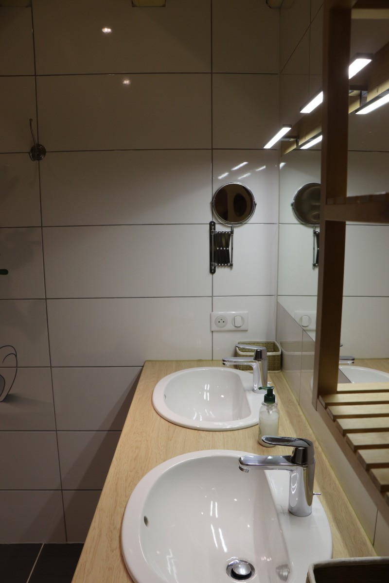 Photo n° 18 de la location