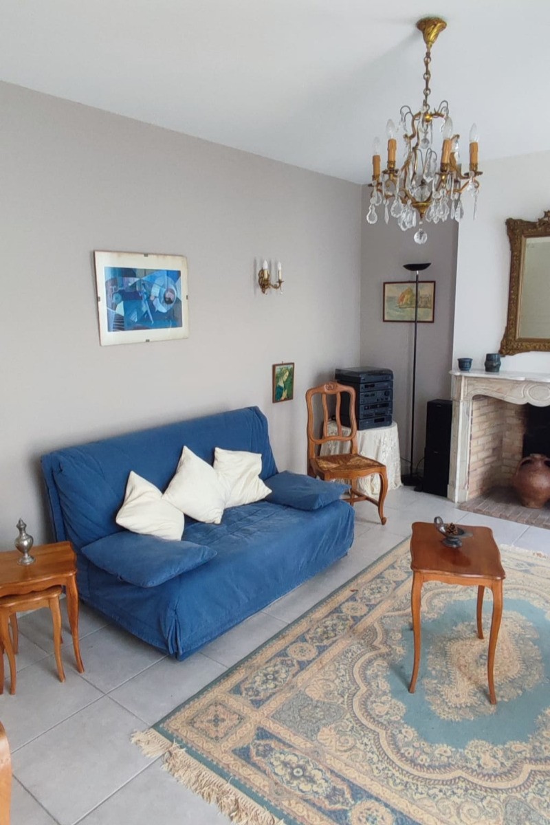 Tarn_Puygouzon_Albi_Maison plain pied_4 personnes_salon TV