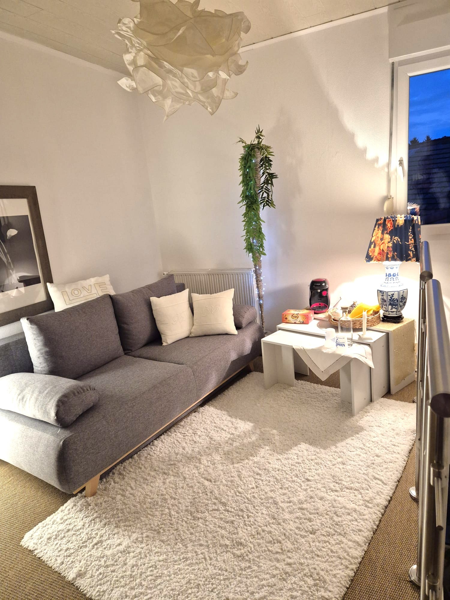Mezzanine - Chambre d’hôtes de charme avec piscine, terrasse et vue sur les prairies