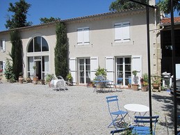 Cour, salons de jardin  - Vivier Les Montagnes - Tarn -