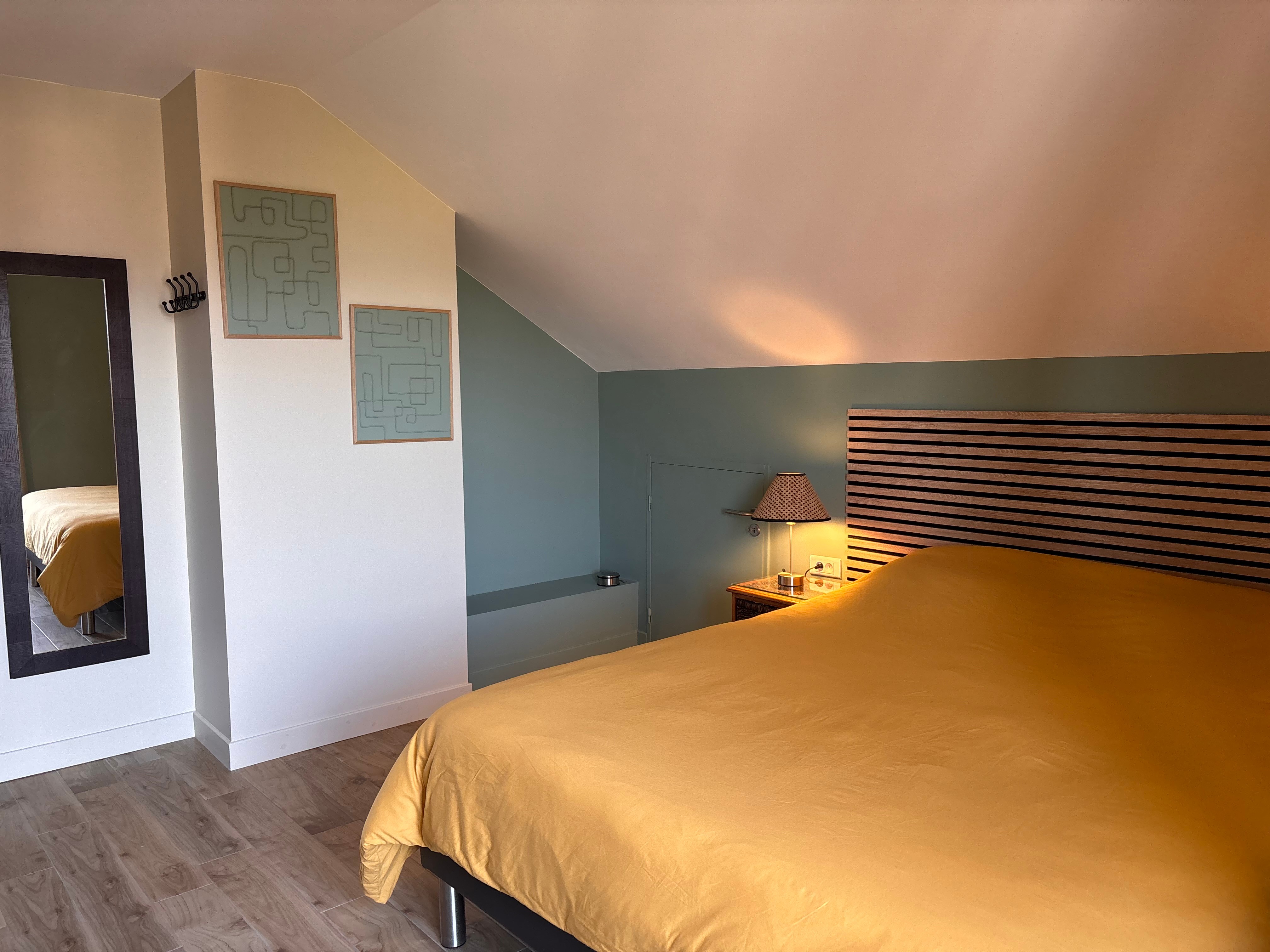 Bedroom 1 - Le Grand Gîte, La Maison des Bons Amis - Saint-Dié-Vosges