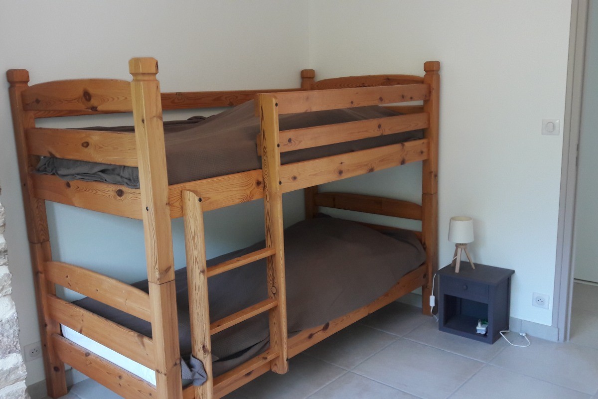 Chambre avec 1 lit superposé