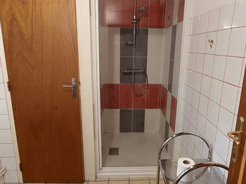 Chambre Pivoine salle de bain