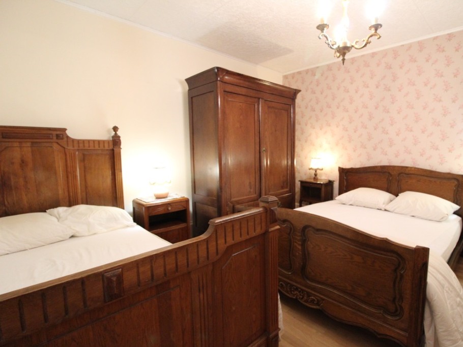 Chambre n°2 - Appartement Granges-Aumontzey
