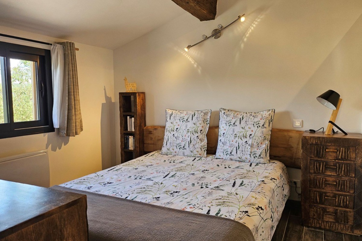 Lit 160x200, Gîte le Larès, Domaine la Melette