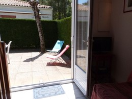 Entrée de la maisonnette