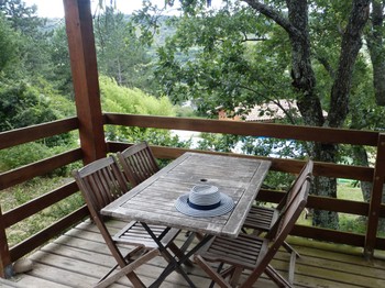 terrasse chalet vert