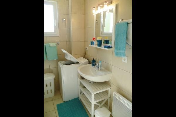 salle d'eau RDC