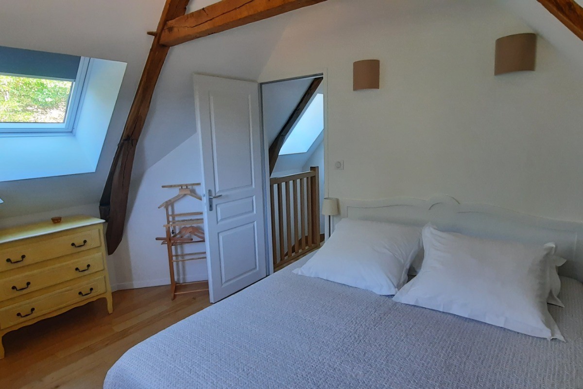 Chambre Gîte LA METAIRIE MAISON LAUDATOSI LOT 46120 Le Bouyssou