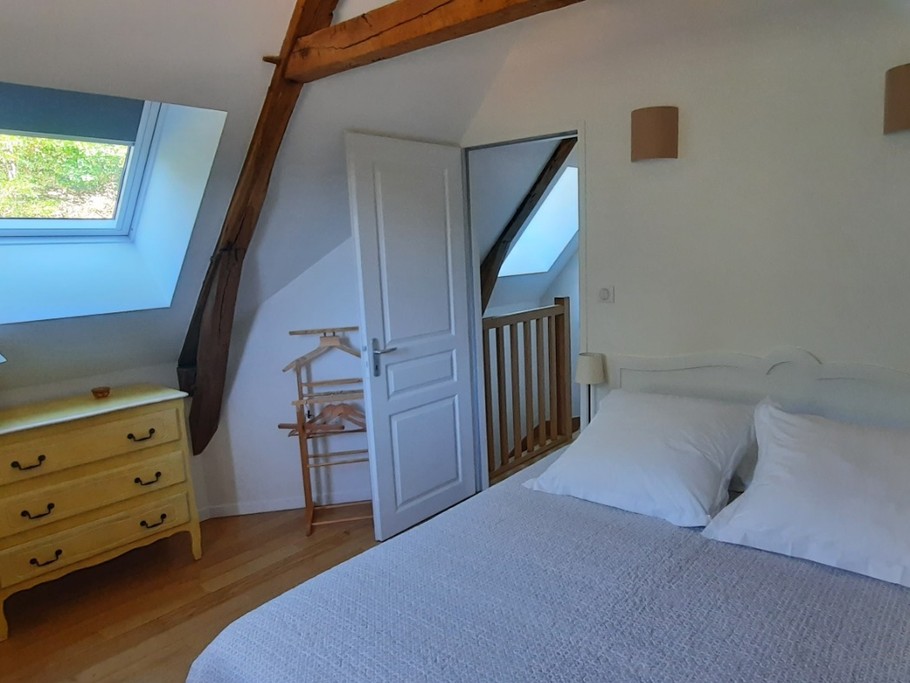 Chambre Gîte LA METAIRIE MAISON LAUDATOSI LOT 46120 Le Bouyssou