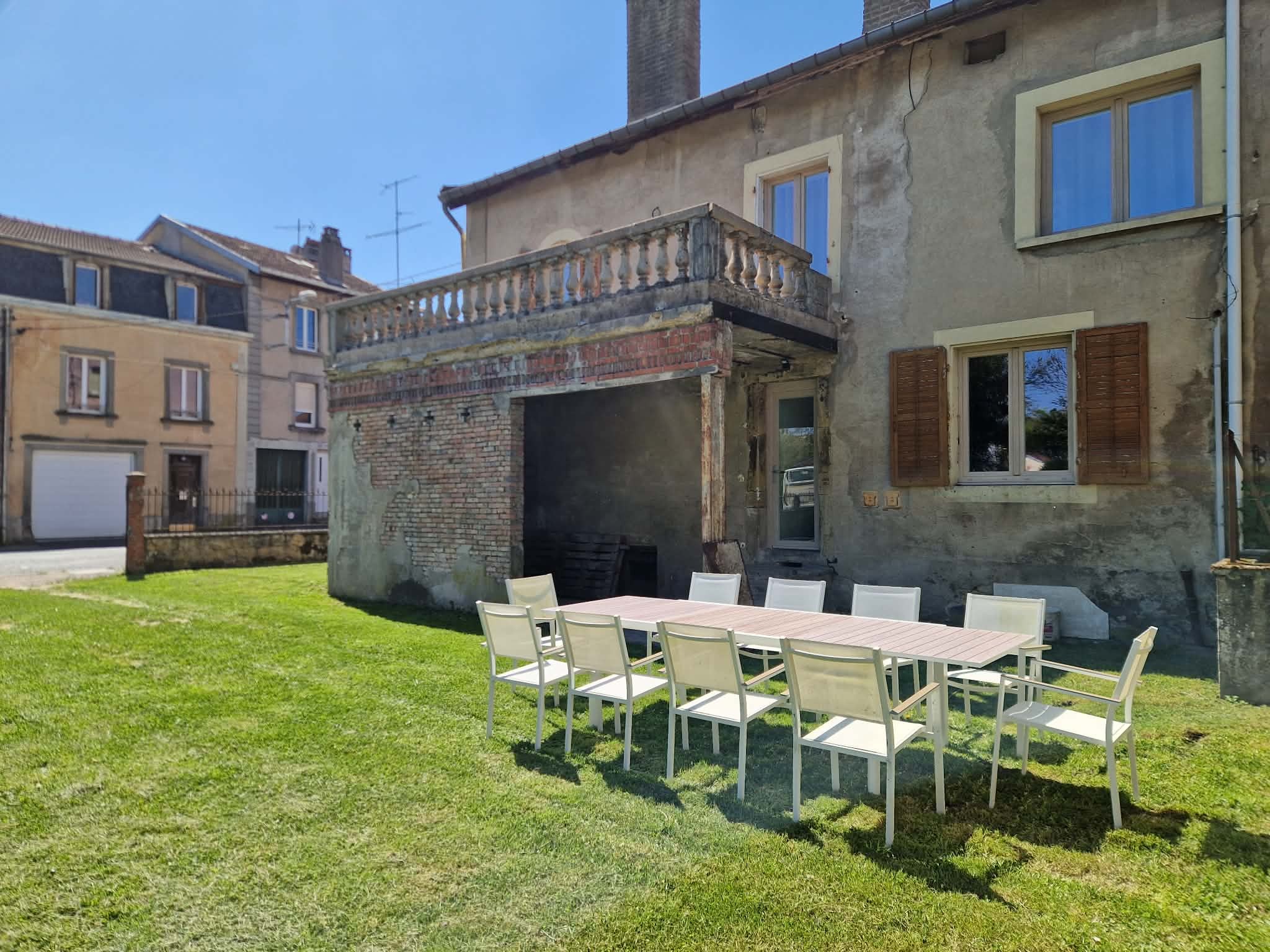 Garden and terrace area - Gîte de la Forêt