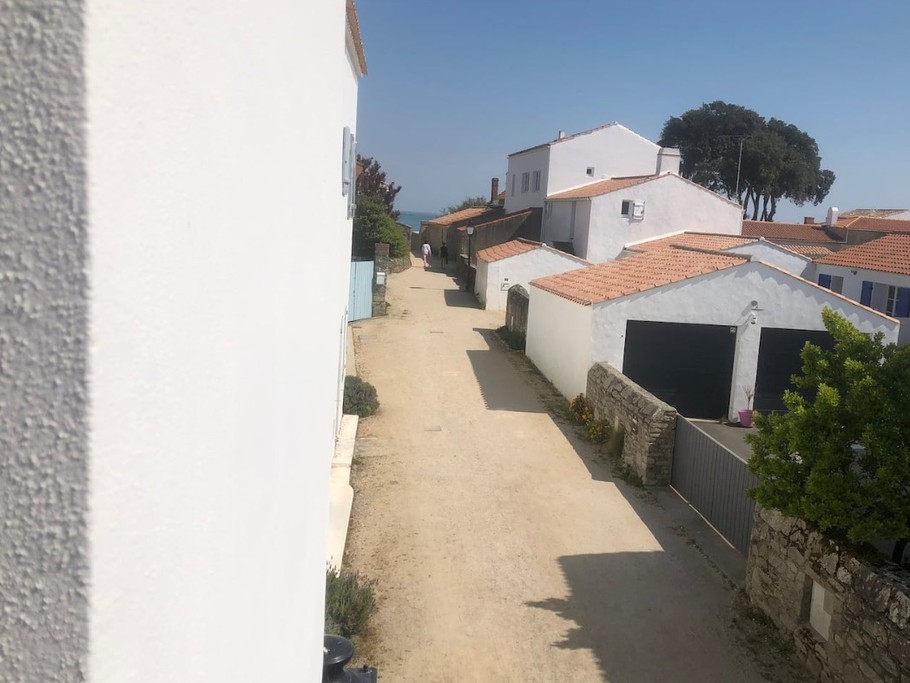 L'accès à la plage de Mardi Gras par le chemin