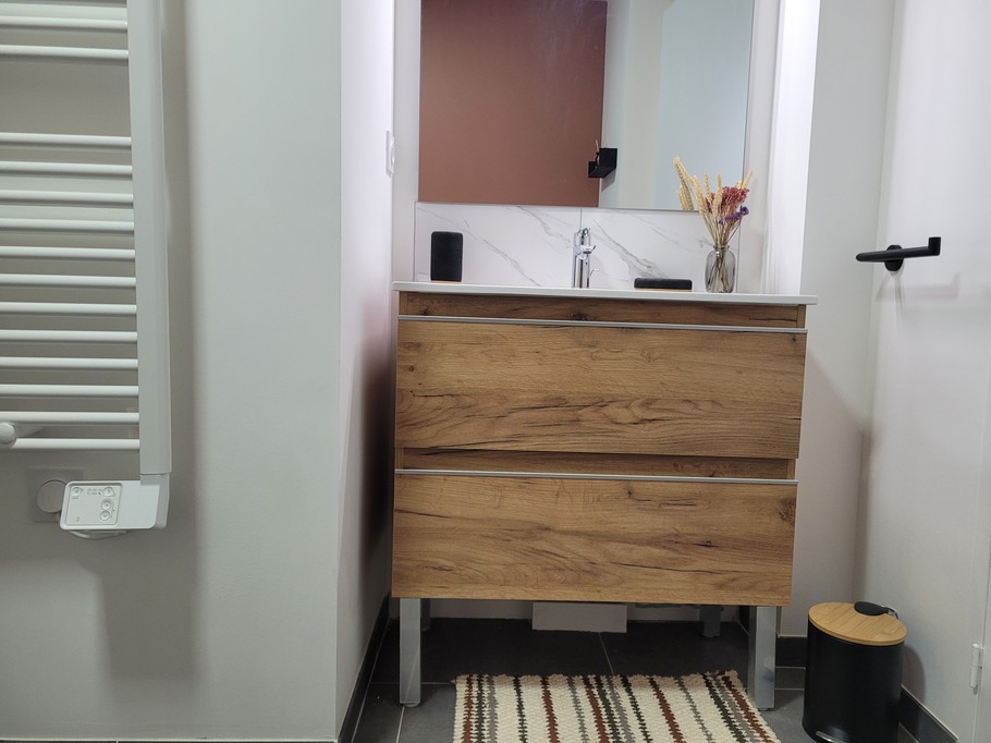 Lebreton Paimpol location, salle d'eau avec douche WC