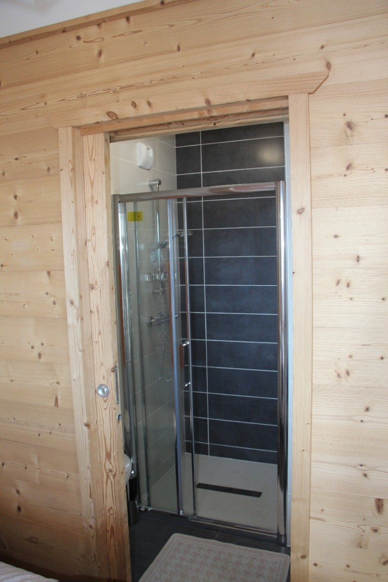 Résidence L'Odyssée B 202 - Salle de Douche Suite parentale - La Toussuire - Les Sybelles.