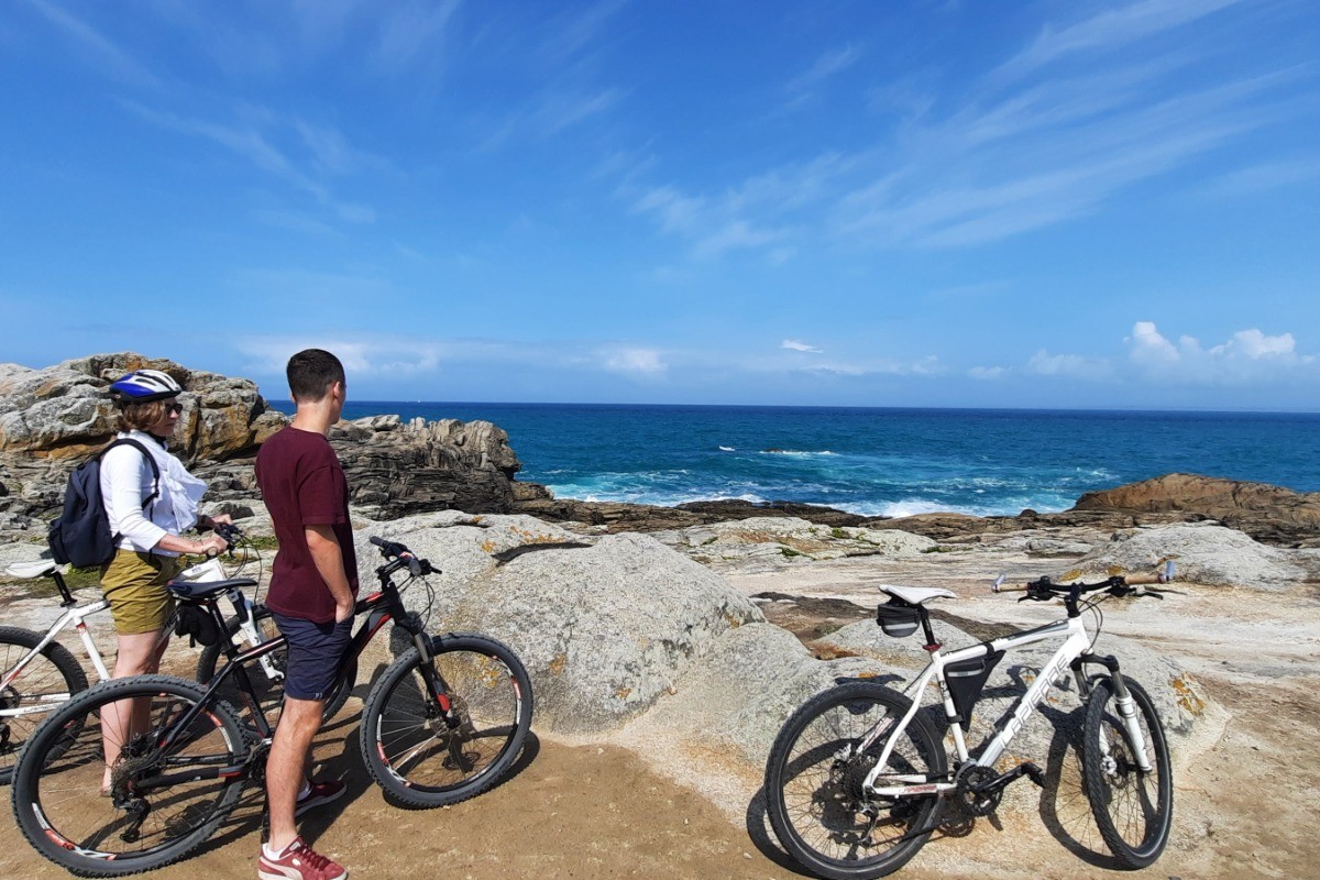 GR34, Rochers de Saint Guénolé à proximité de la maison