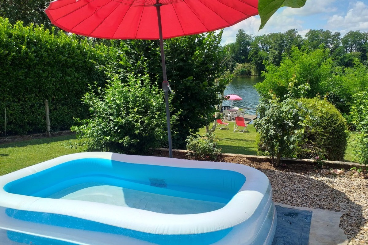 Piscine gonflable ...sur demande