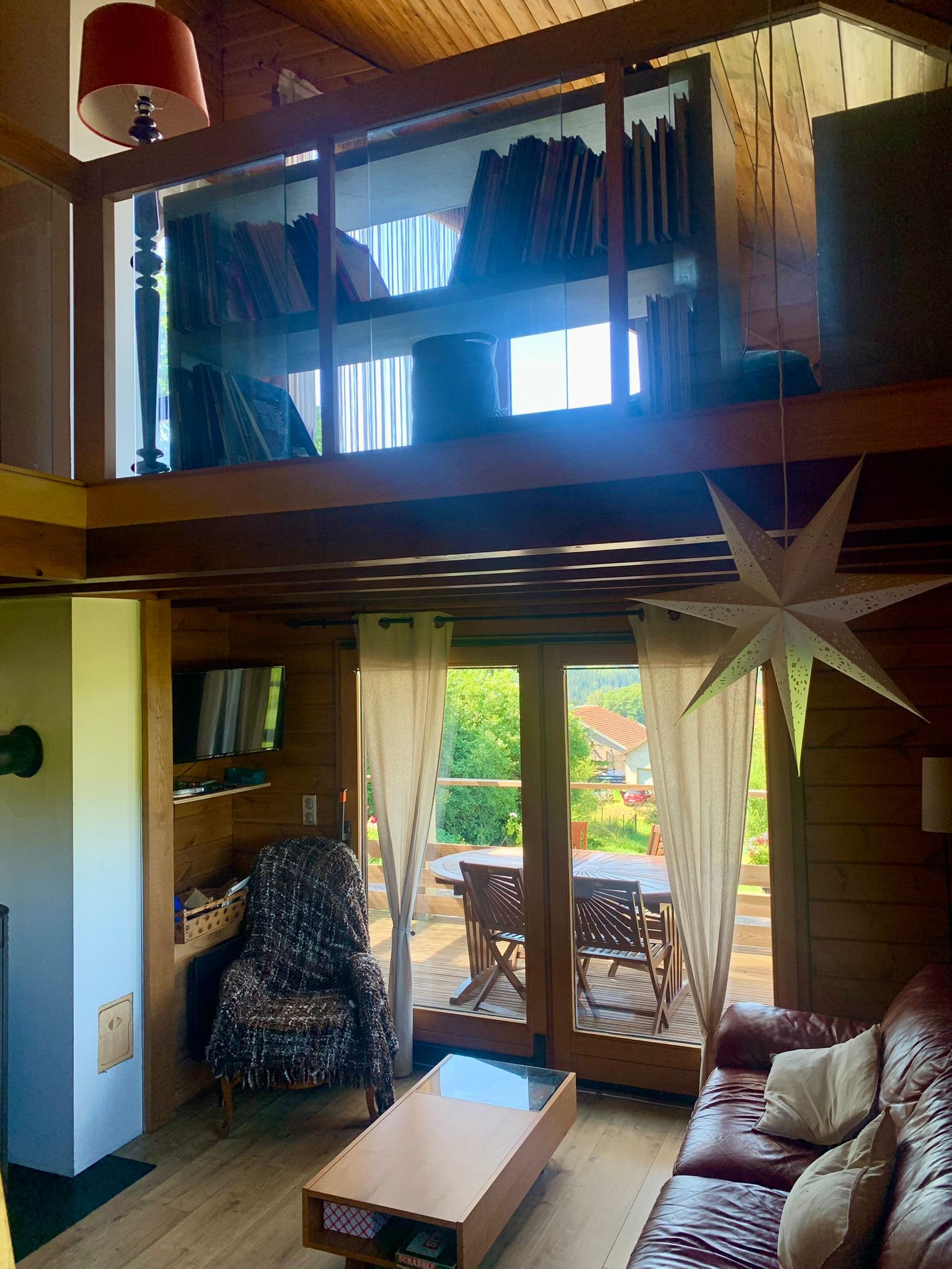 Salon/ séjour - Gîte chalet paisible