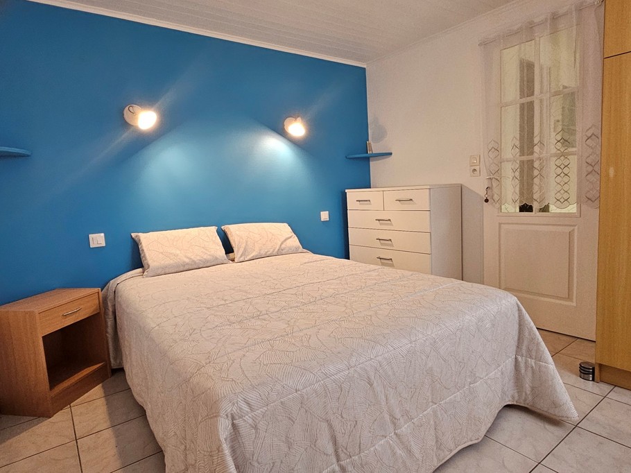 2e chambre avec lit 140