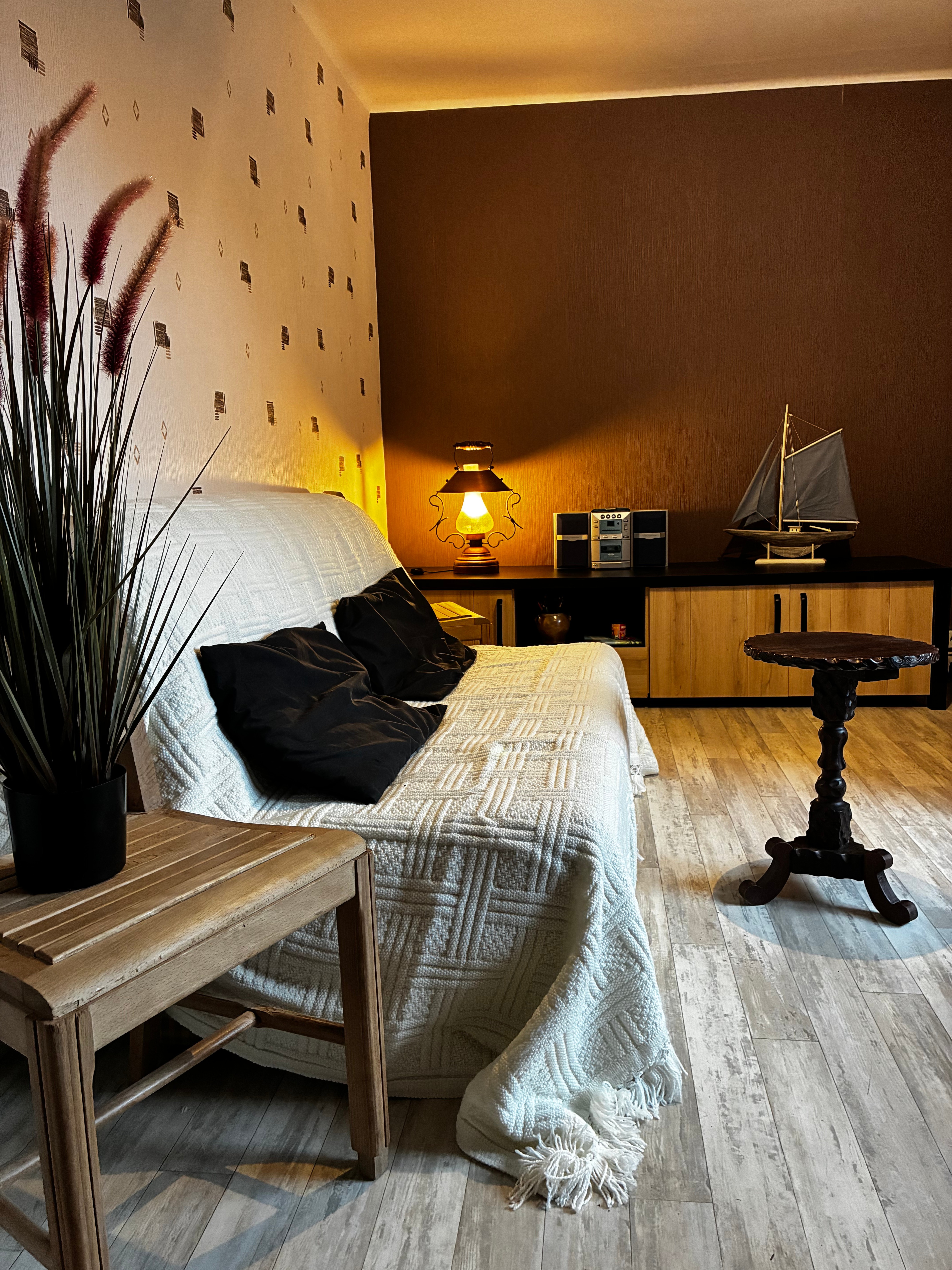 Small lounge