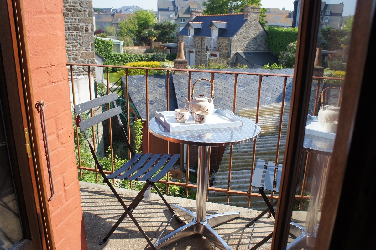 Balcon 1er étage.Les Montbretias.
