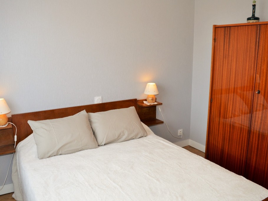 chambre 1 lit de 140 cm