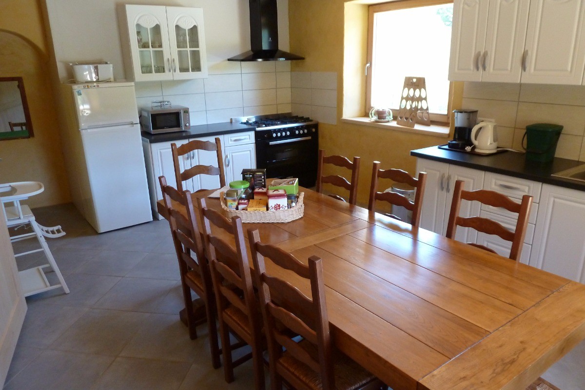 CUISINE - Gîte familial Scaravella, St Maurice sur Moselle, Rouge Gazon - Vosges, Ballon d'Alsace, Naure, Calme, Famille