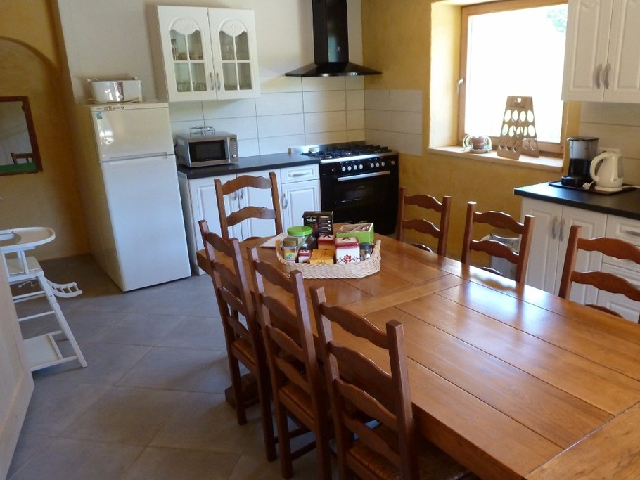 CUISINE - Gîte familial Scaravella, St Maurice sur Moselle, Rouge Gazon - Vosges, Ballon d'Alsace, Naure, Calme, Famille
