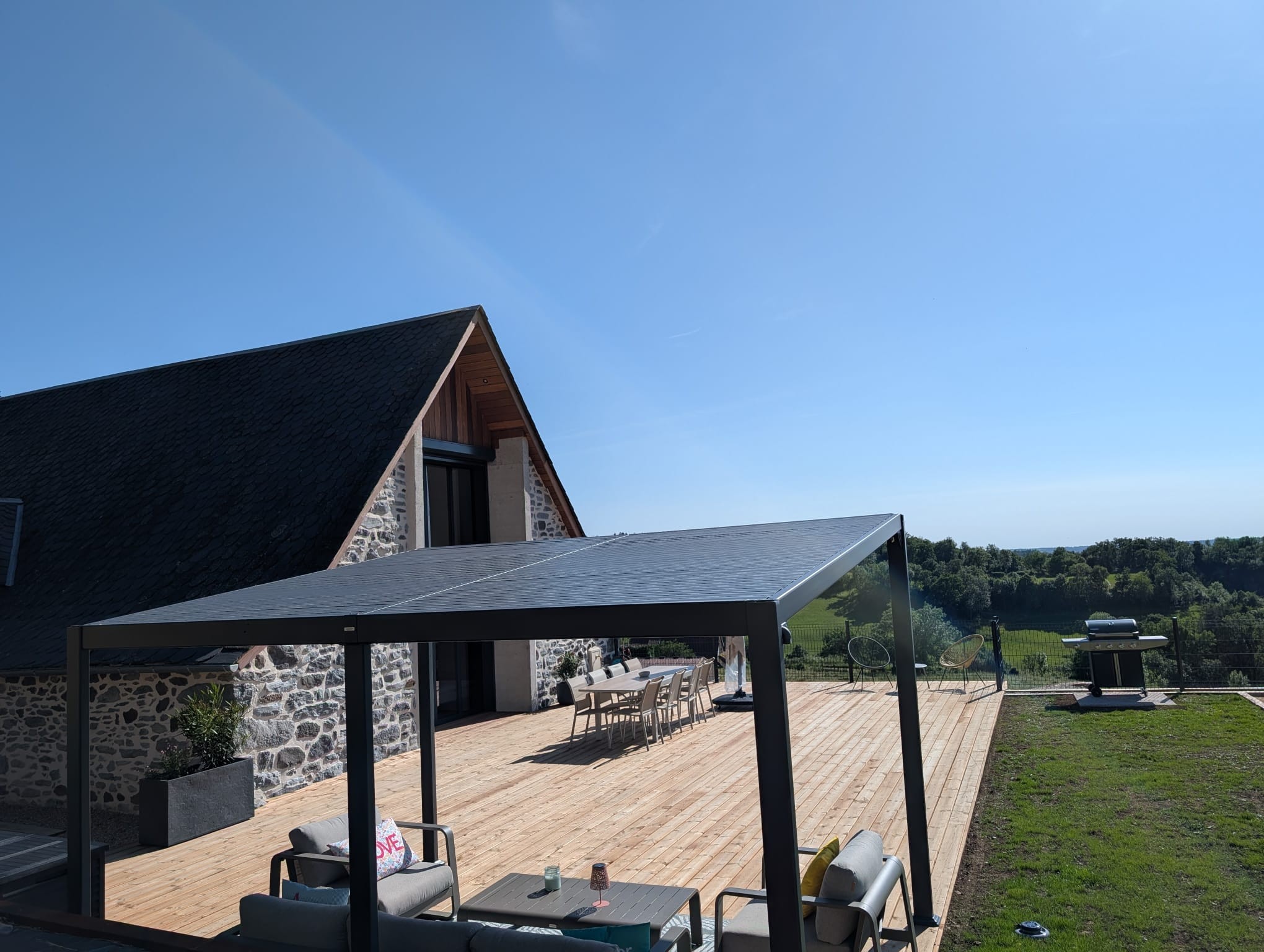 Exterior view of the barn