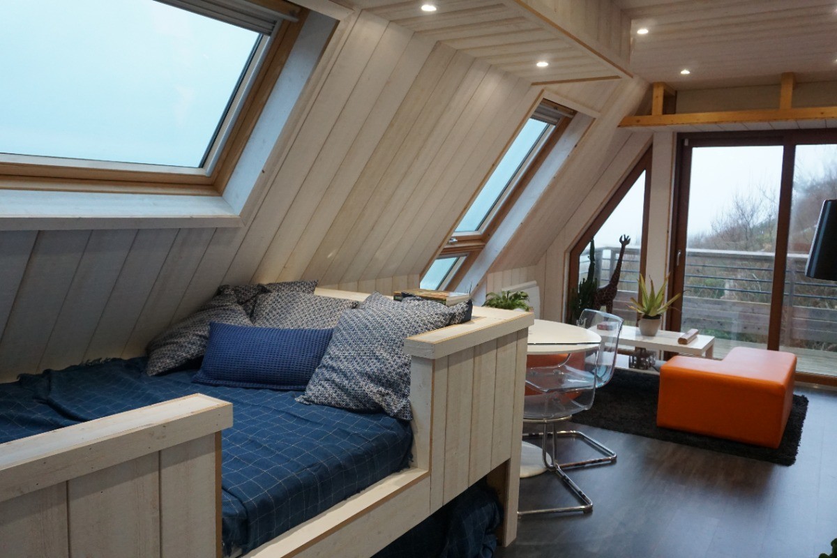 Lit d'appoint / espace détente et lecture