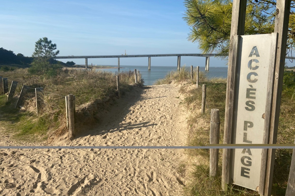 accès plage de Fromentine