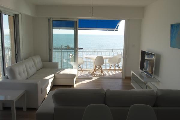 11_Séjour_Vue mer_2