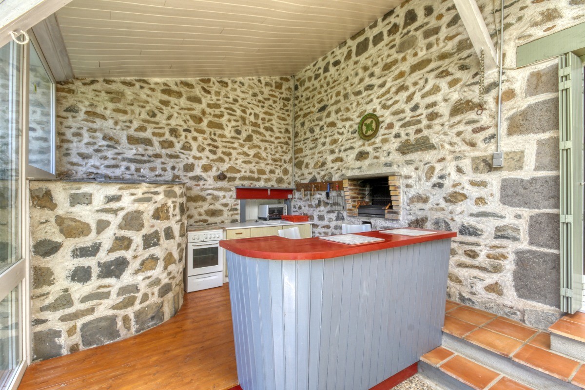 Véranda - cuisine d'été.