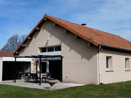Gîte "Aupredubois", Saint Ours les Roches, Puy de Dôme, Extérieur