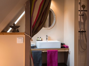 Salle d'eau La Chambre d'hôtes du Haut Le Lion d'Or Mauzac et Grand Castang 24150 Dordogne Clévacances