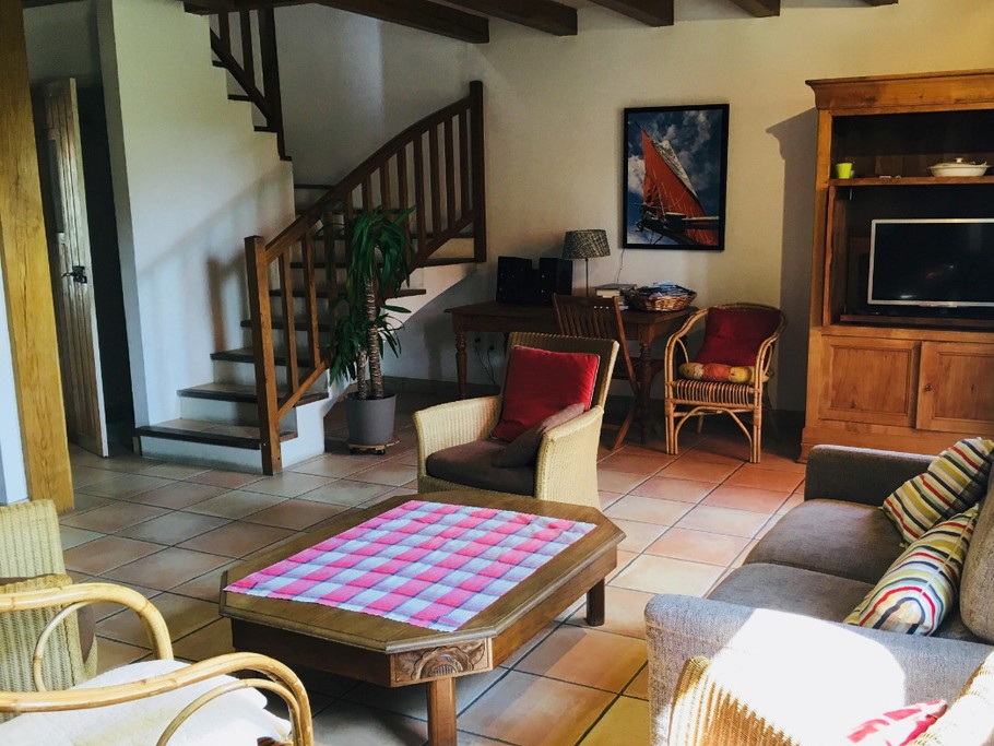 Vue d'ensemble salon