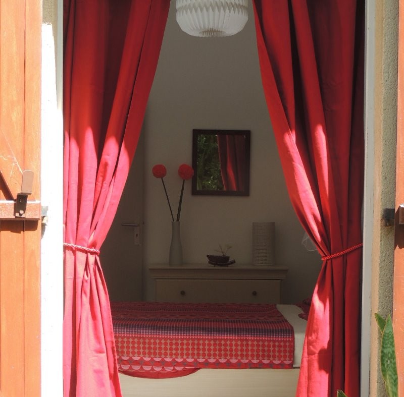 Chambre parentale avec accès jardin